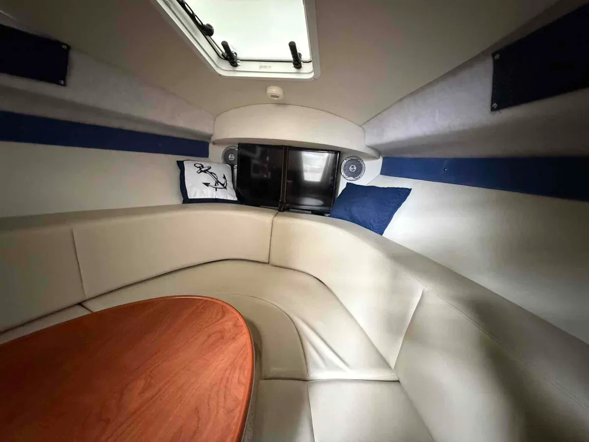 2010 Bayliner 245-17