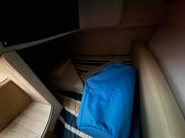 2010 Bayliner 245-19