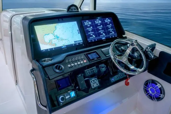 2027 Grady White FREEDOM 415 detail image 9
