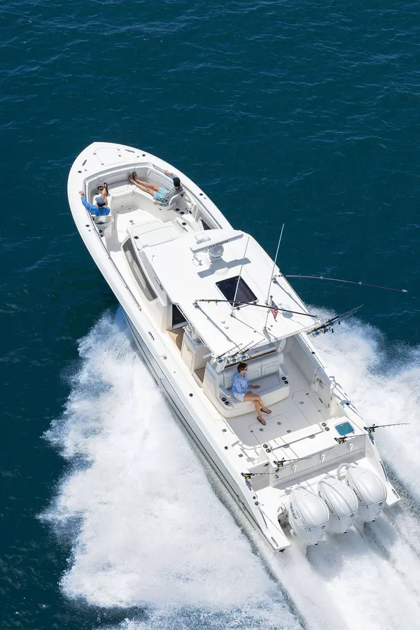 2027 Pursuit S 388 detail image 3