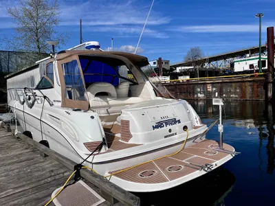 Pre-Owned 2000 Sea ray Sundancer 380 for Sale | Vancouver, BC | M&P Yacht Centre | 63640e094b86ba9ee3014ed6