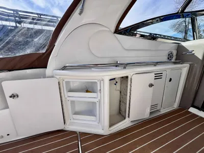 Pre-Owned 2000 Sea ray Sundancer 380 for Sale | Vancouver, BC | M&P Yacht Centre | 63640e094b86ba9ee3014ed6