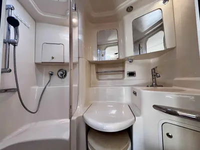 Pre-Owned 2000 Sea ray Sundancer 380 for Sale | Vancouver, BC | M&P Yacht Centre | 63640e094b86ba9ee3014ed6