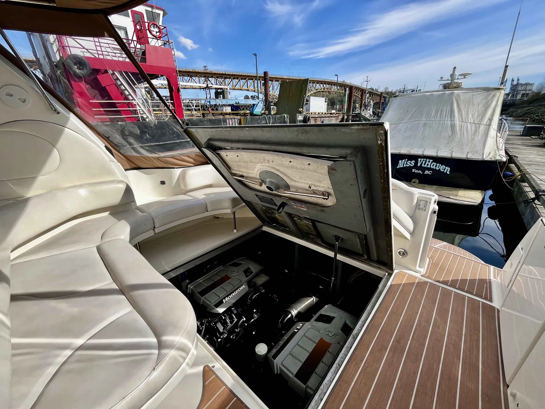 Pre-Owned 2000 Sea ray Sundancer 380 for Sale | Vancouver, BC | M&P Yacht Centre | 63640e094b86ba9ee3014ed6