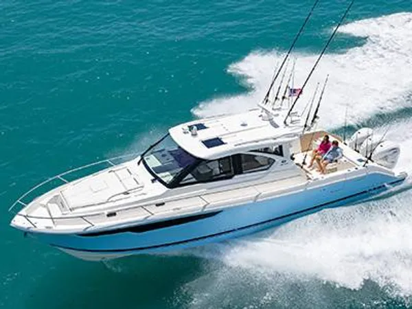 2027 Pursuit OS 445