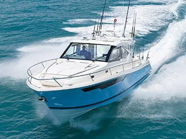 2027 Pursuit OS 445 detail image 3