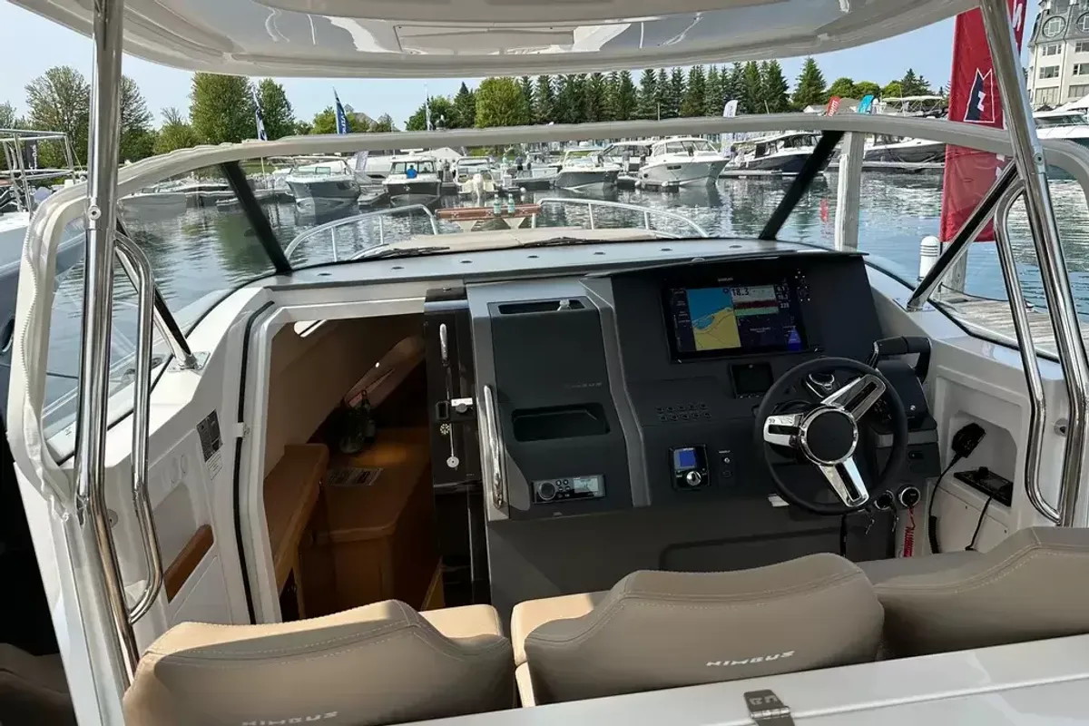 dummy-boat-img