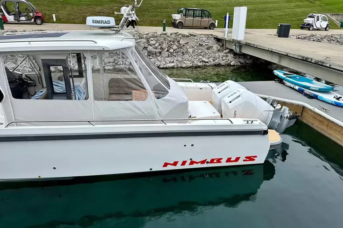 dummy-boat-img