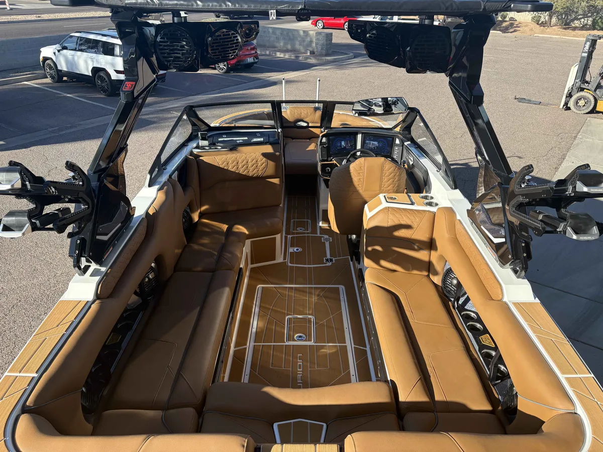 dummy-boat-img