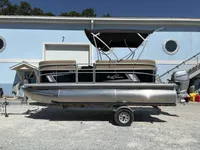 2026 SunChaser Vista 18 LR-1