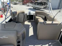2026 SunChaser Vista 18 LR-7