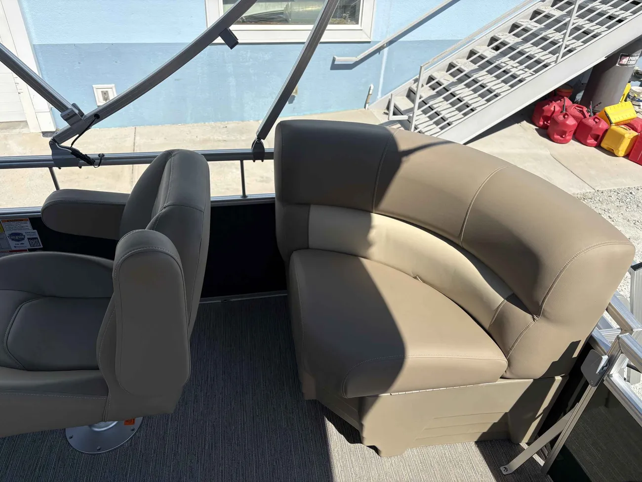 2026 SunChaser Vista 18 LR-11