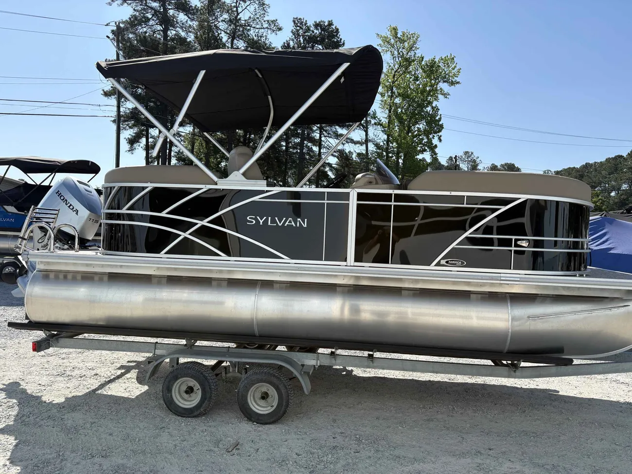 2026 Sylvan Mirage 8520 LZ-1