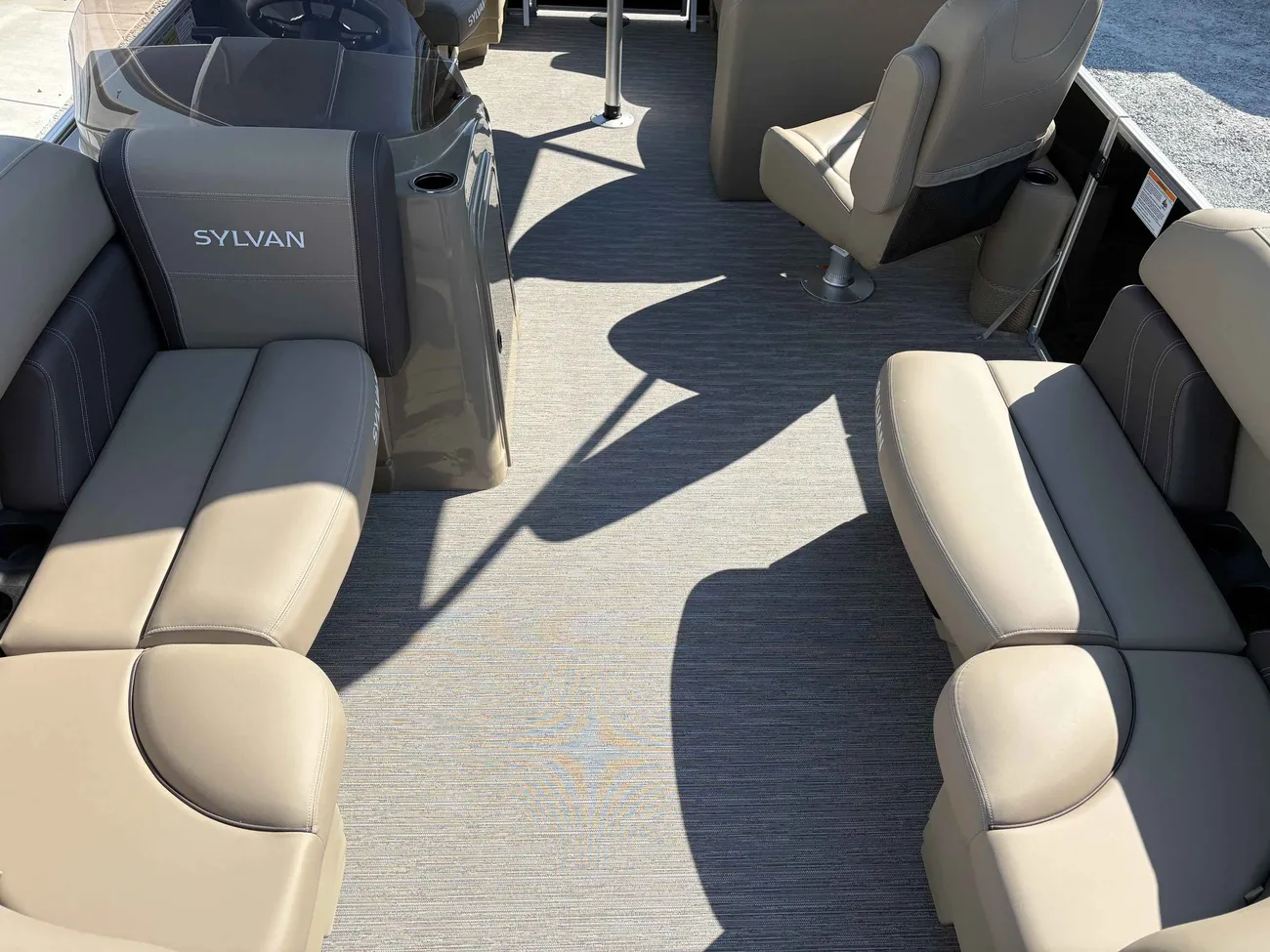 2026 Sylvan Mirage 8520 LZ-3