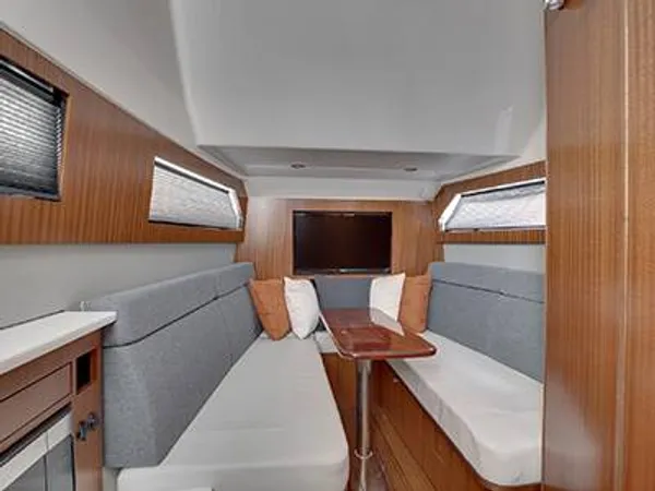 2027 Pursuit S 428 detail image 23