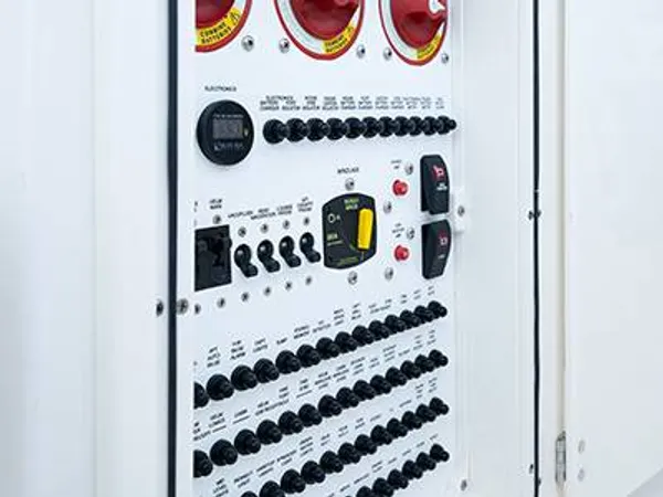 2027 Pursuit S 428 detail image 11