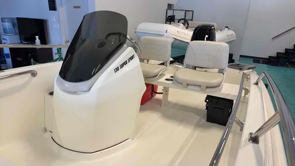 2023 Boston Whaler 130 SPT-5