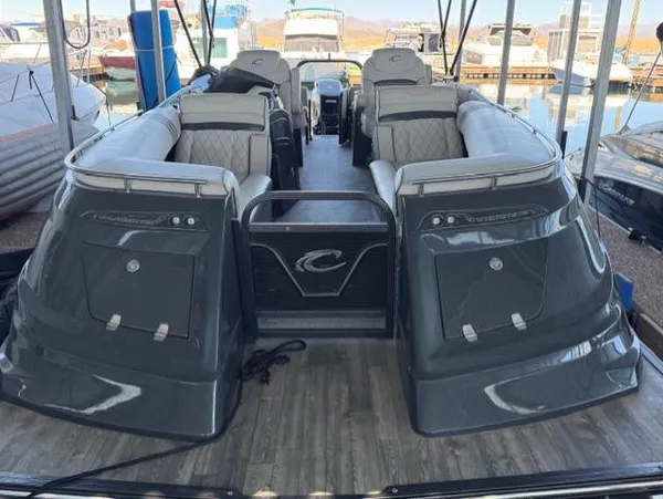 boat-detail-slider-thumb-4