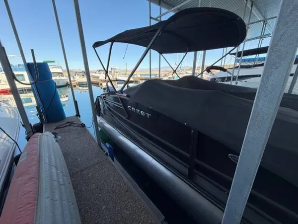 boat-detail-slider-thumb-2