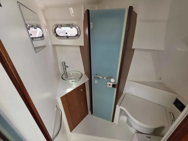 2026 Pursuit OS 355 detail image 11