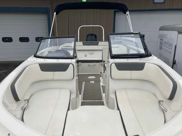 Bayliner 20 VR5 2017-7