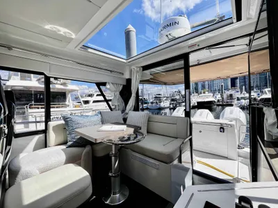 Pre-Owned 2025 Wellcraft 38 Explorer for Sale | Vancouver, BC | M&P Yacht Centre | 67842e24b0cd942f1801e2e6