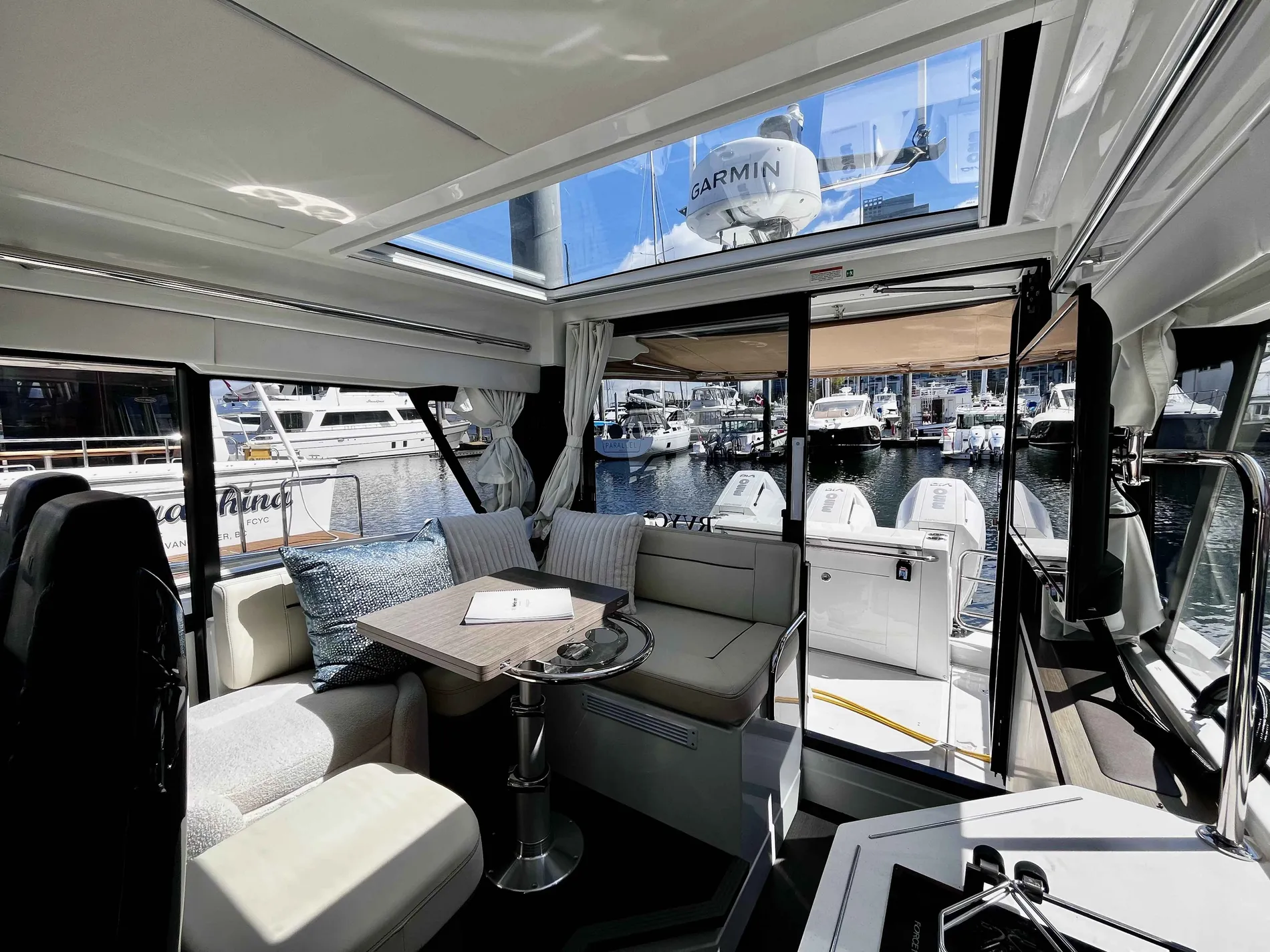 Pre-Owned 2025 Wellcraft 38 Explorer for Sale | Vancouver, BC | M&P Yacht Centre | 67842e24b0cd942f1801e2e6