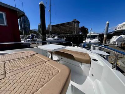 Pre-Owned 2025 Wellcraft 38 Explorer for Sale | Vancouver, BC | M&P Yacht Centre | 67842e24b0cd942f1801e2e6