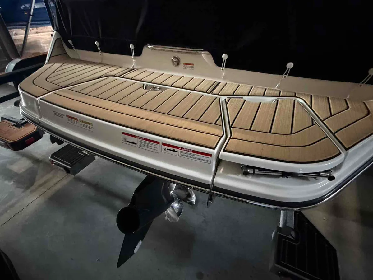 2026 Sea Ray 250 SDS-4