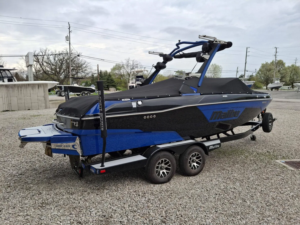 dummy-boat-img