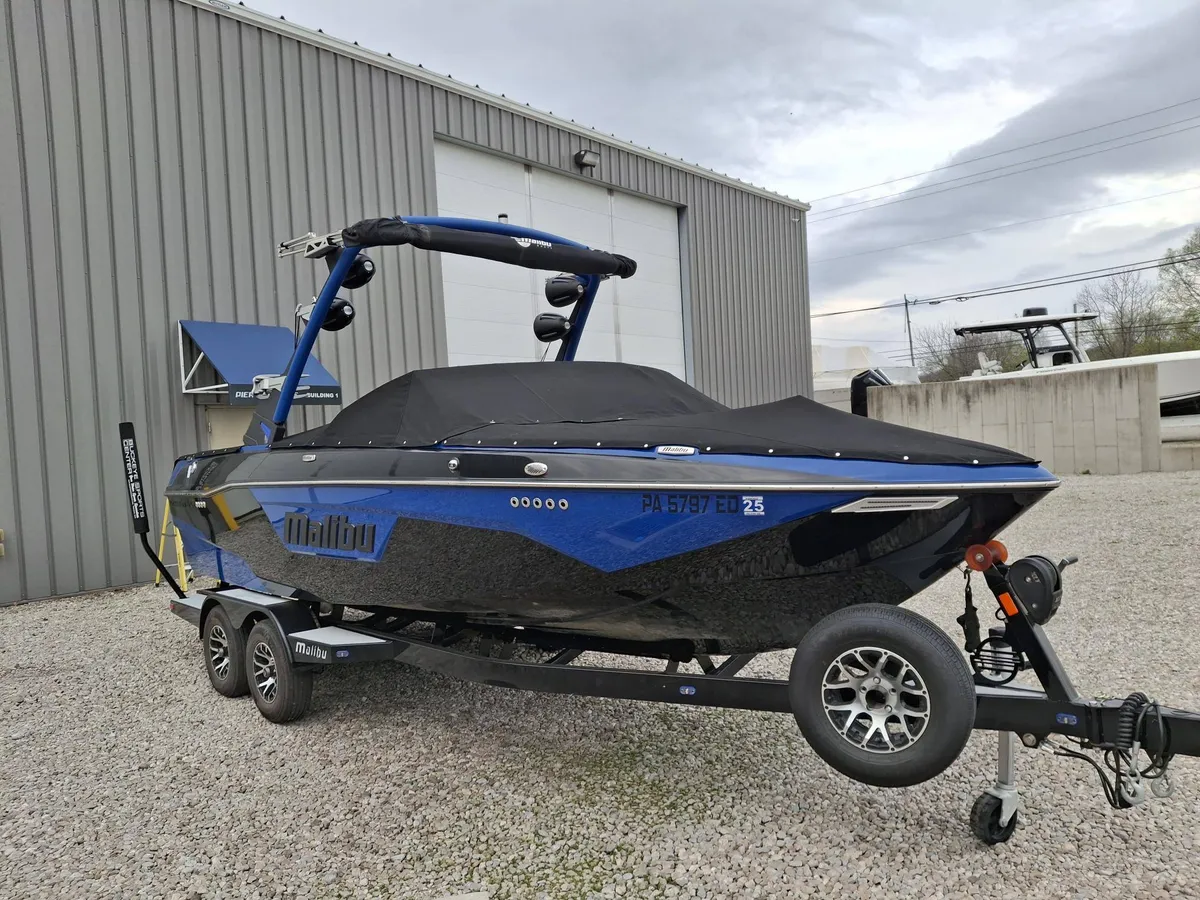 dummy-boat-img