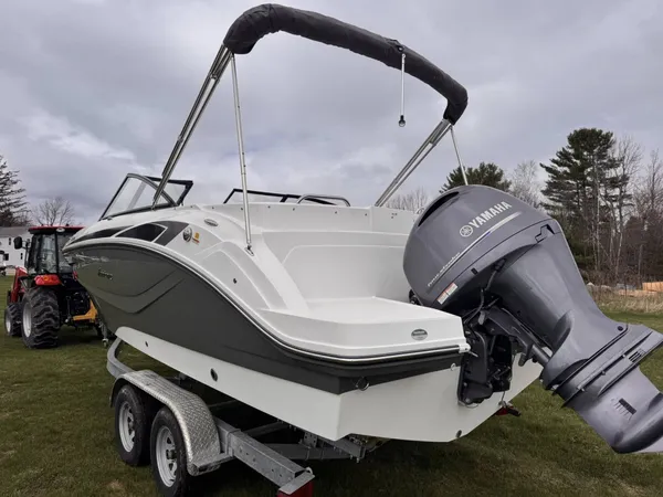 2023 Hurricane SD 235-4