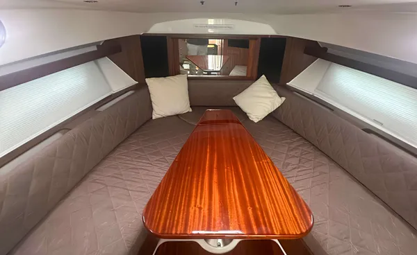 2017 Pursuit OS 355 detail image 13