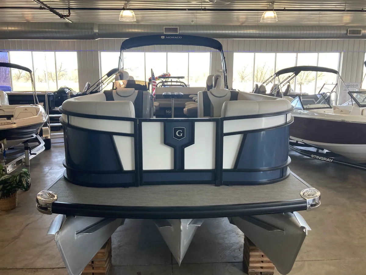 dummy-boat-img