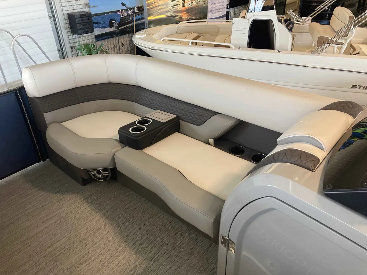dummy-boat-img