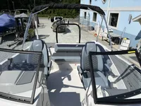 2026 Starcraft SVX 210 OB-9