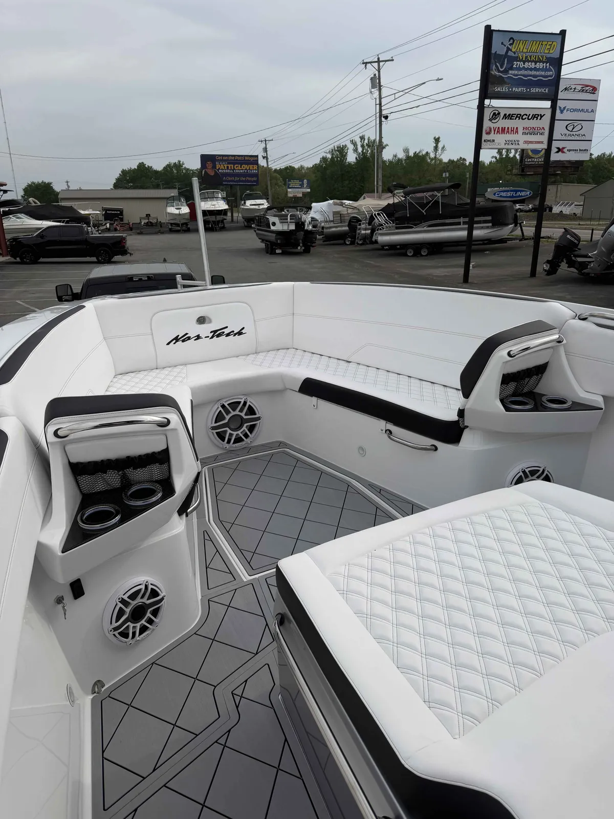 dummy-boat-img