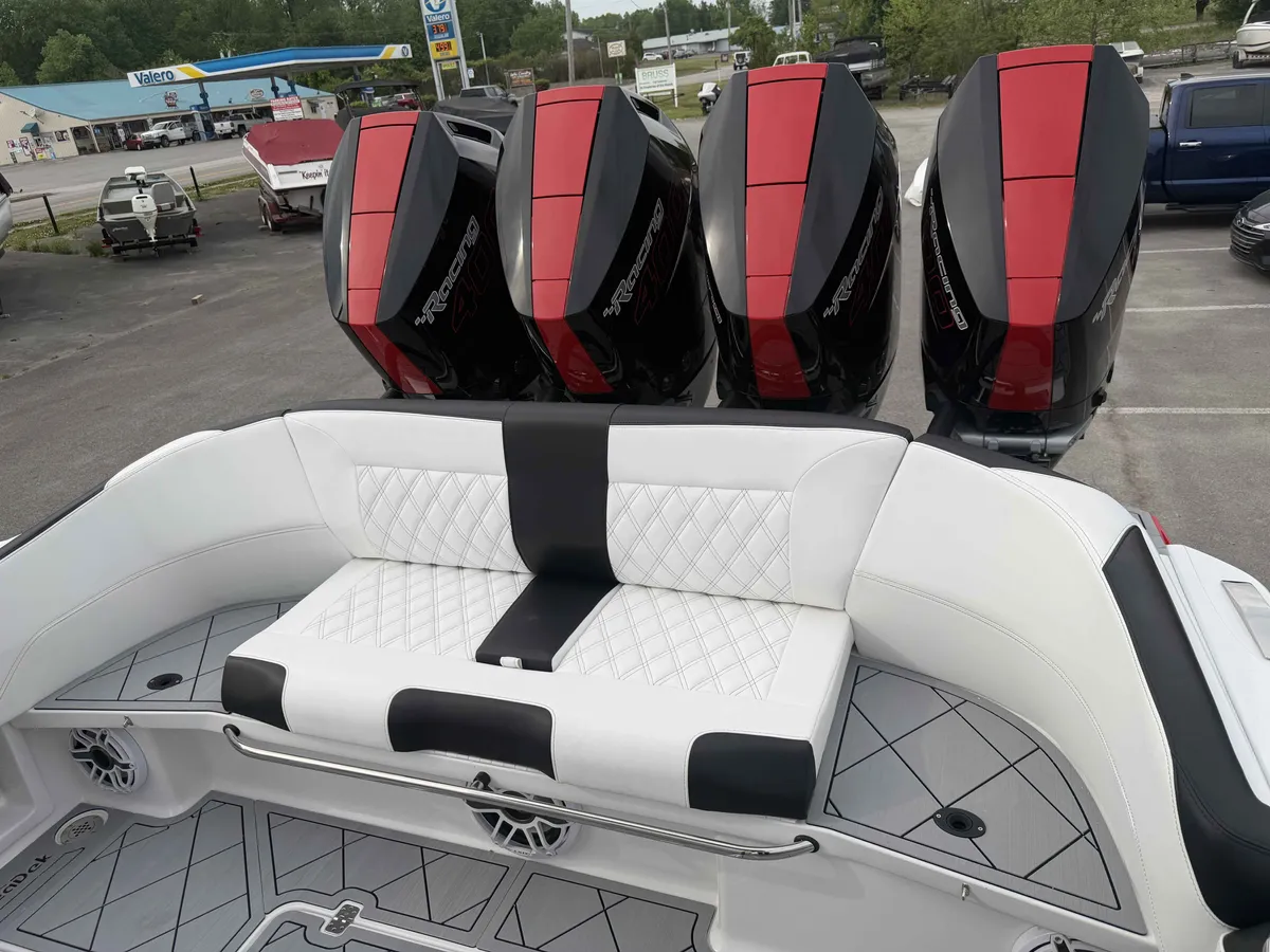 dummy-boat-img