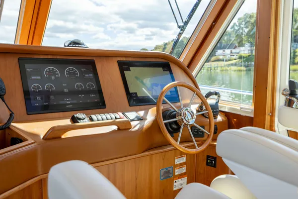 2022 Sabre 48 SALON EXPRESS detail image 16