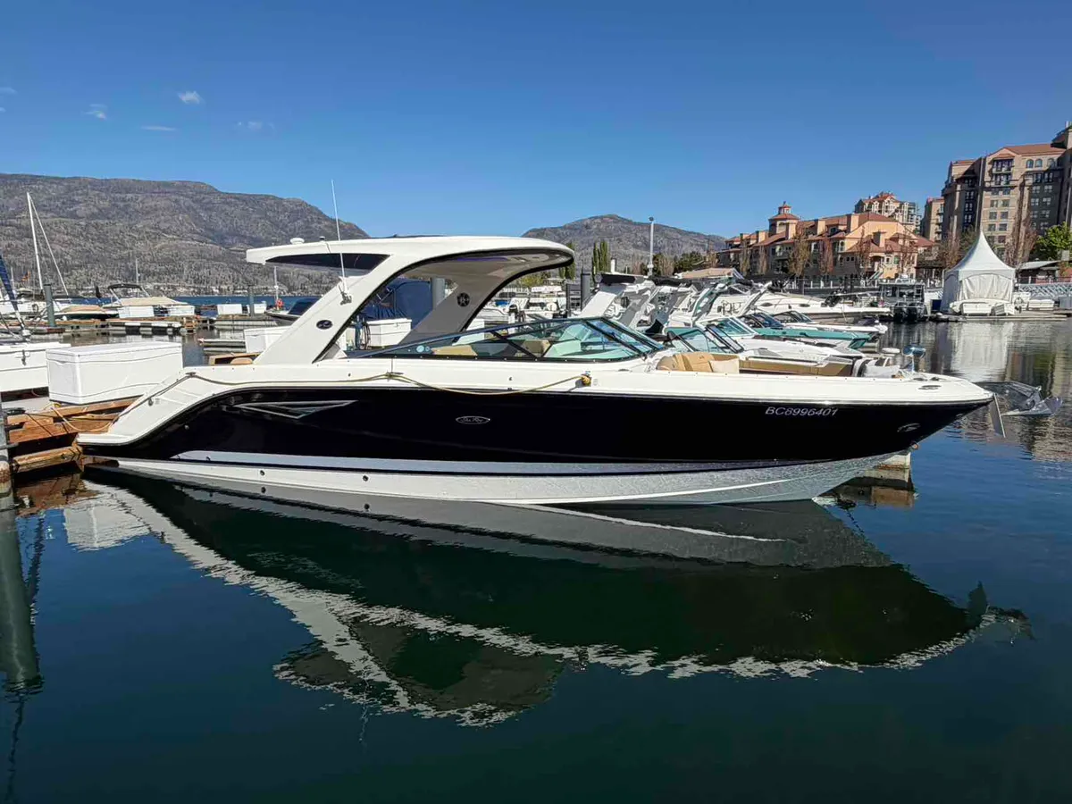 2024 Sea Ray SLX 310-2