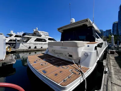 Pre-Owned 2015 Sea ray 470 Sundancer for Sale | Vancouver, BC | M&P Yacht Centre | 69effbcb3127753a4002e465