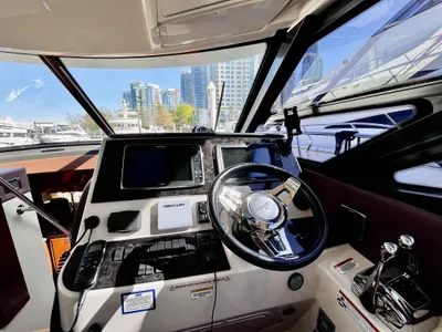 Pre-Owned 2015 Sea ray 470 Sundancer for Sale | Vancouver, BC | M&P Yacht Centre | 69effbcb3127753a4002e465