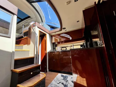 Pre-Owned 2015 Sea ray 470 Sundancer for Sale | Vancouver, BC | M&P Yacht Centre | 69effbcb3127753a4002e465