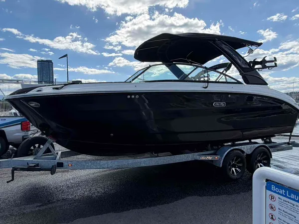 2026 Sea Ray 250 SDS-10