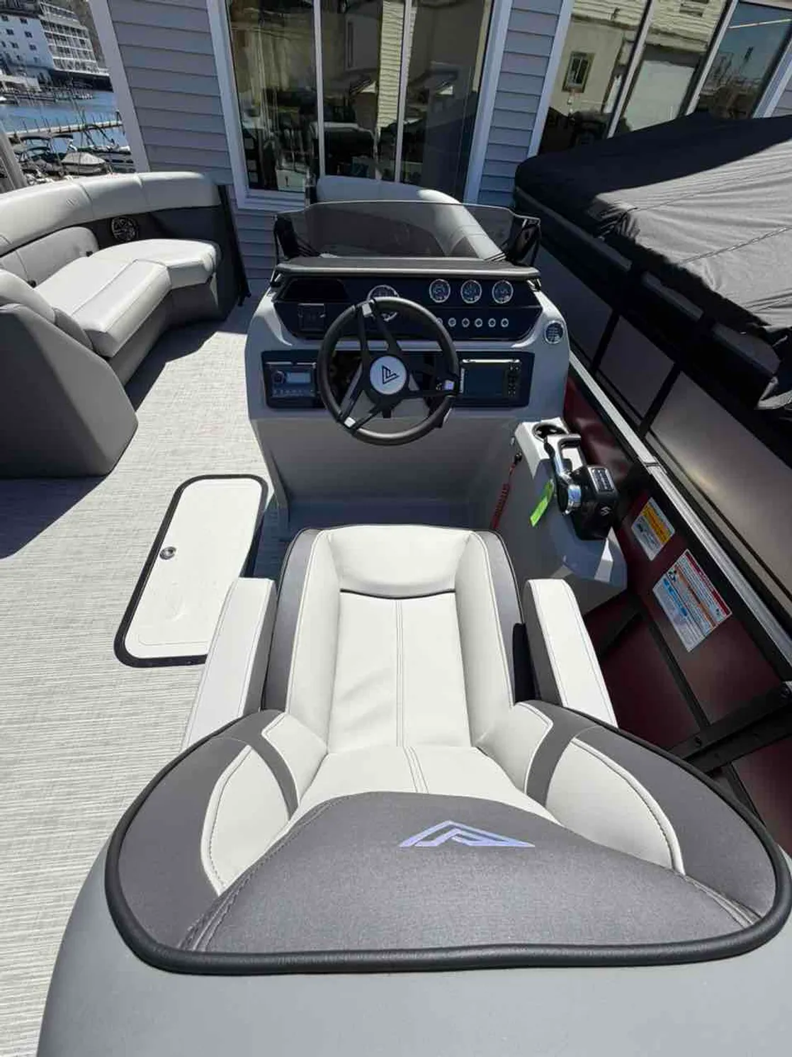 dummy-boat-img