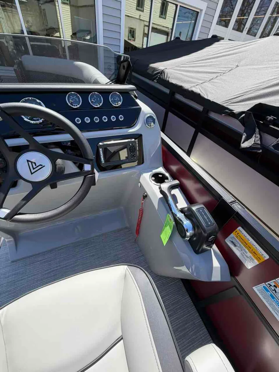 dummy-boat-img