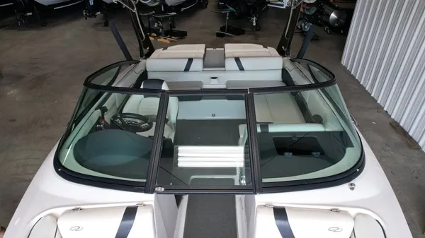 2016 Regal 2100-38