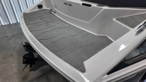 2016 Regal 2100-10