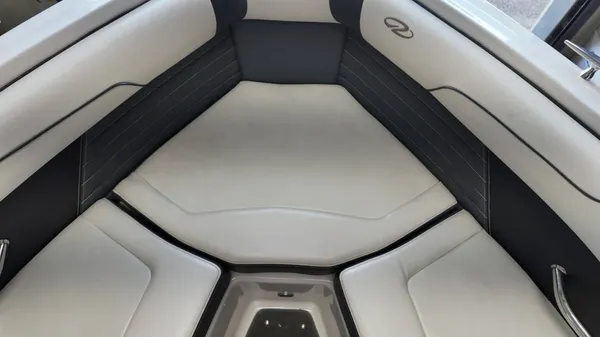 2016 Regal 2100-34