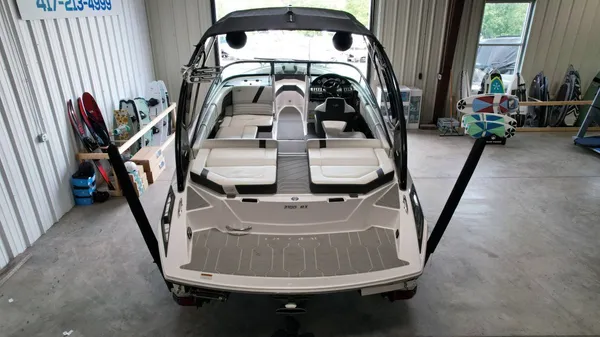 2016 Regal 2100-15